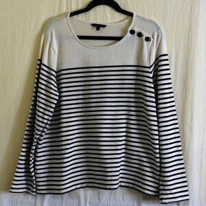 Banana Republic Women's Knit Top Size XL Long Sleeves Black & White Stripe